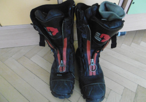 Buty strażaka.